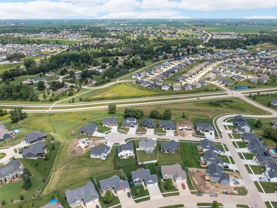Edgebrooke Estates